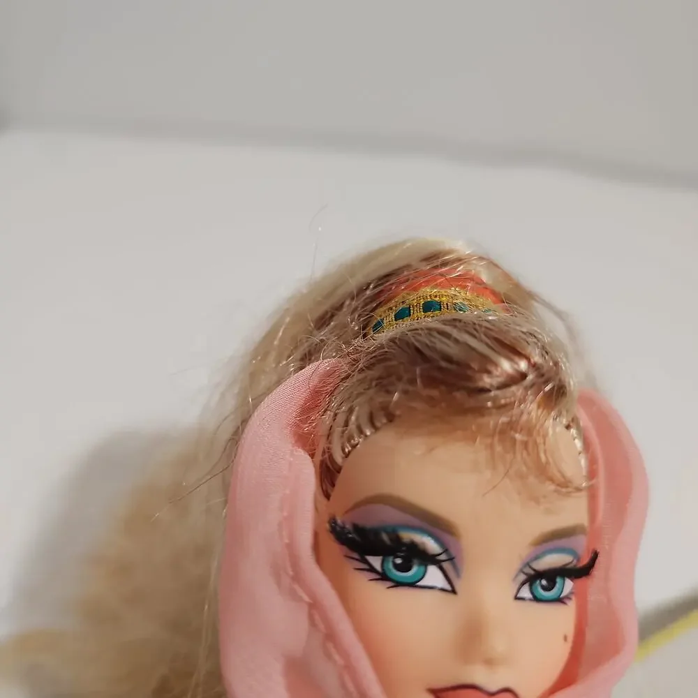 My Scene Masquerade Madness Delancey Dream Genie Mattel 2004Barbie Rare